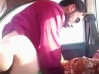 Desi young driver fuck cheating kamwali bhabhi